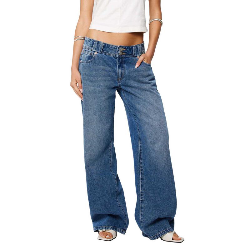 Abrand Dreamgaze Baby Tee image number 0